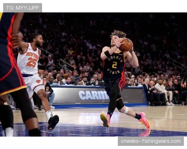 尼克斯凭借顽强的防守逆转比赛,将对手第四节进攻效率压制在70以下。 尼克斯凭借顽强的防守逆转比赛,将对手第四节进攻效率压制在70以下。